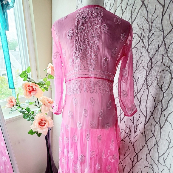 8️⃣2️⃣New boutique Pink,yellow chikankari maxi dress - Picture 10 of 12